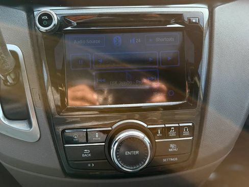 Used 2014 Honda Odyssey Touring Elite image 19