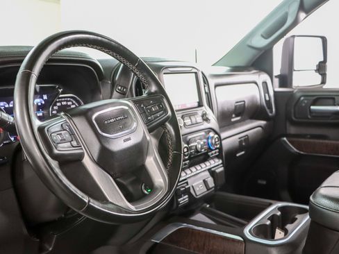 Used 2023 GMC Sierra 2500 Denali w/ Denali Ultimate Package AWD/4WD image 27