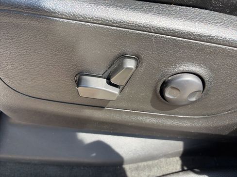 Used 2022 RAM 1500 Big Horn RWD image 39