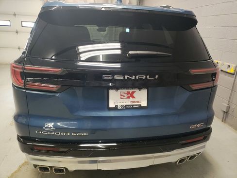 New 2026 GMC Acadia Denali w/ Super Cruise Package AWD/4WD image 23