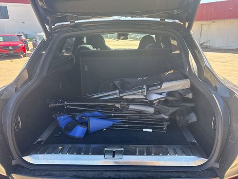 Used 2021 Aston Martin DBX Base image 30