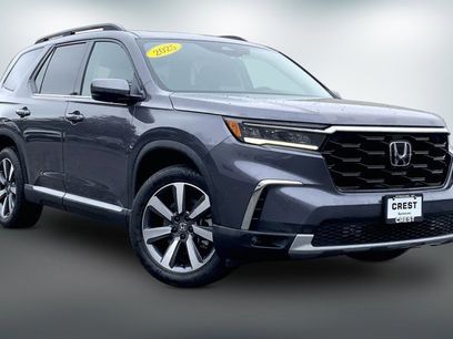 Used 2025 Honda Pilot Touring