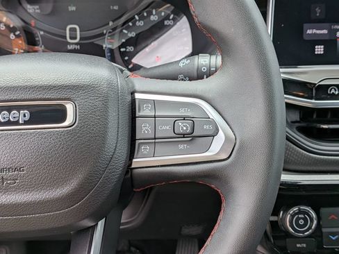 Used 2024 Jeep Compass Trailhawk AWD/4WD image 22