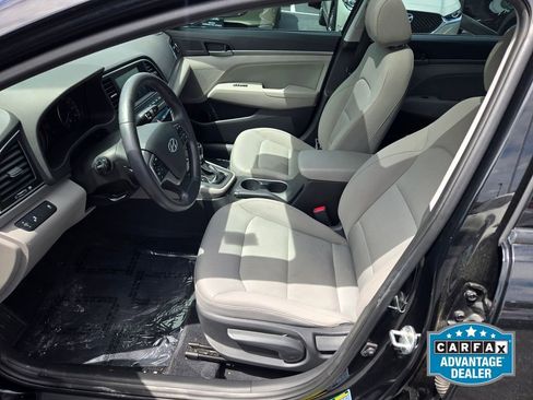 Used 2018 Hyundai Elantra Value Edition FWD image 18