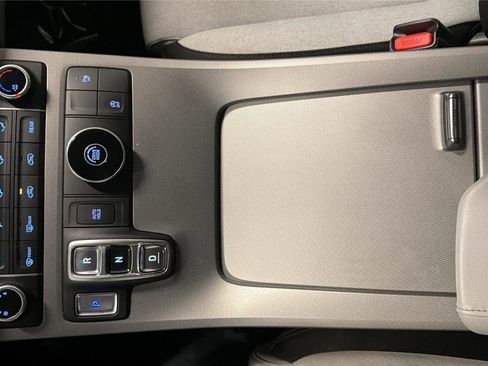Used 2021 Hyundai Palisade SE FWD image 19