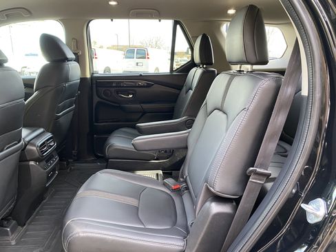 Used 2024 Honda Pilot EX-L image 35