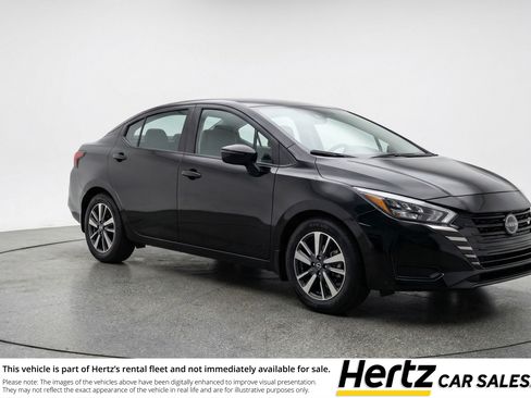 Used 2025 Nissan Versa SV image 1