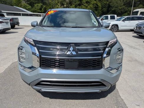 Used 2025 Mitsubishi Outlander SE AWD/4WD image 9