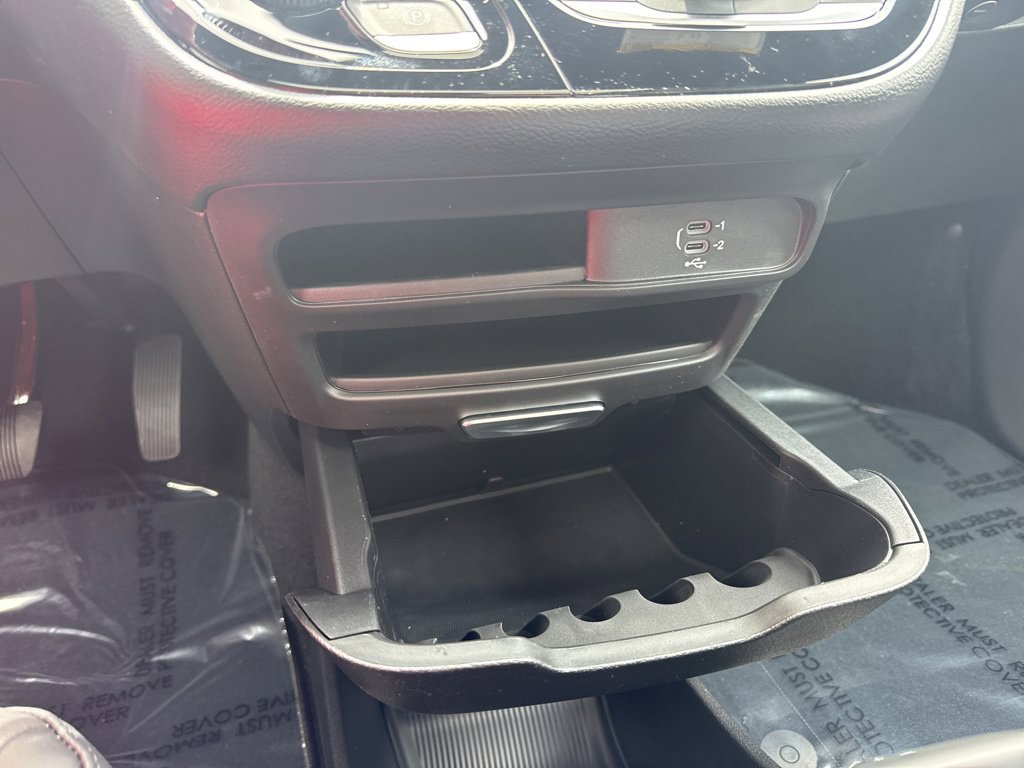 New 2027 Chrysler Pacifica Select w/ Family Tech Group AWD/4WD image 19