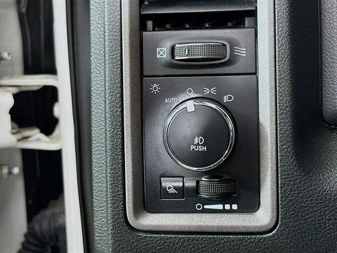 Used 2016 RAM 1500 Express w/ Popular Equipment Group AWD/4WD image 12