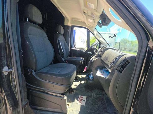 Used 2023 RAM ProMaster 2500 FWD image 7