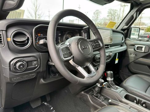 New 2026 Jeep Wrangler Unlimited Sahara image 13