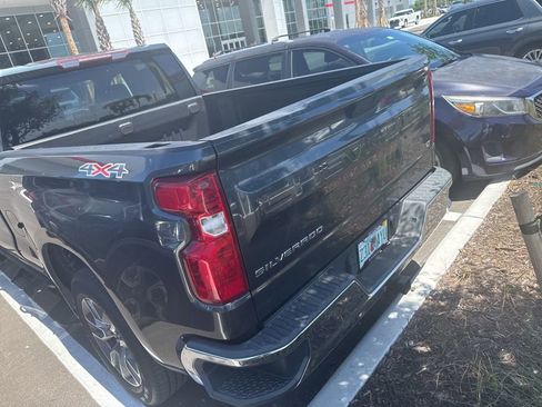 Used 2019 Chevrolet Silverado 1500 LT w/ All-Star Edition image 11