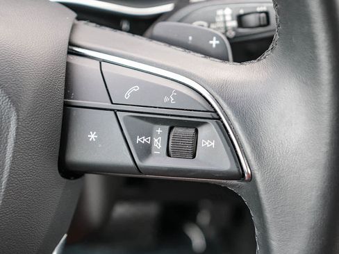 Used 2023 Audi Q8 Premium w/ Convenience Package image 40