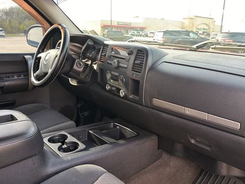 Used 2008 Chevrolet Silverado 1500 LT w/ Towing Package image 79
