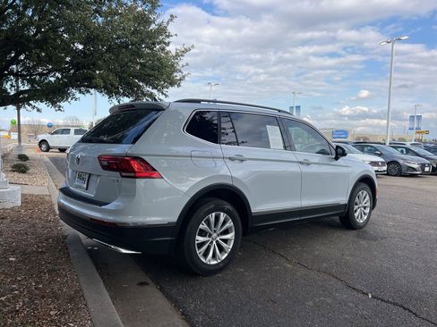 Used 2018 Volkswagen Tiguan SE image 7