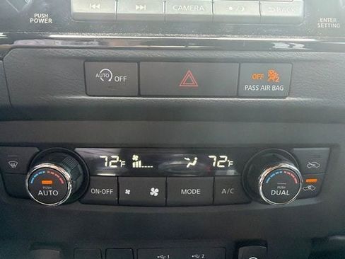 Used 2024 Nissan Frontier PRO-4X w/ Off-Road Protection Package AWD/4WD image 17