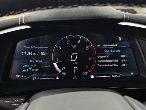 Used 2024 Chevrolet Corvette Stingray Preferred Cpe RWD image 14