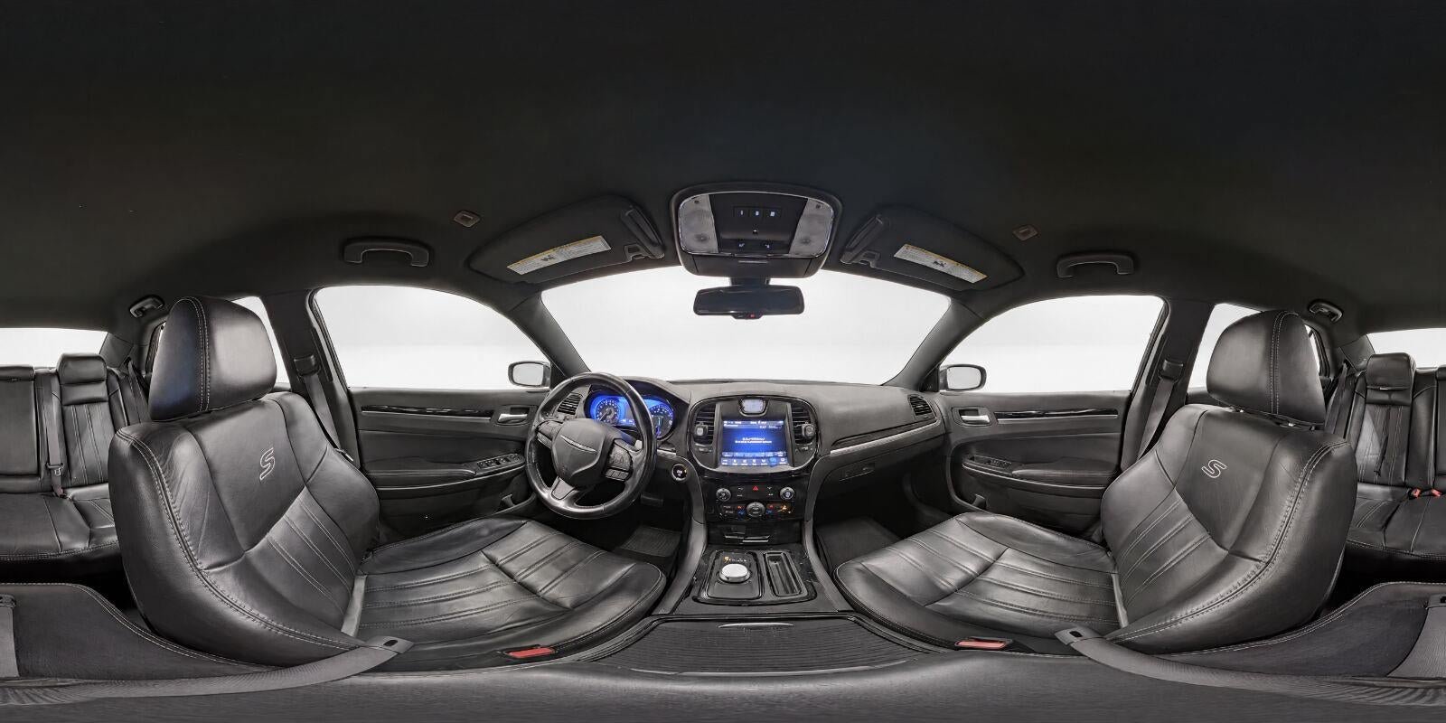 Used 2019 Chrysler 300 S RWD image 9
