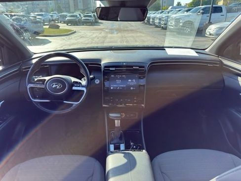 Used 2022 Hyundai Santa Cruz SEL Premium image 31