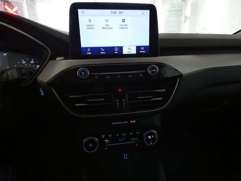 Used 2020 Ford Escape SE AWD/4WD image 12