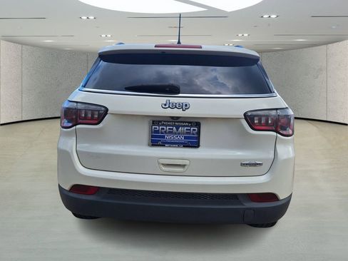 Used 2020 Jeep Compass Latitude w/ Cold Weather Group image 4