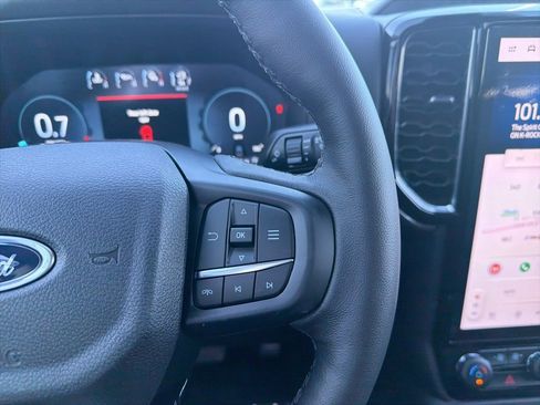 New 2025 Ford Ranger Lariat w/ FX4 Off-Road Package image 16