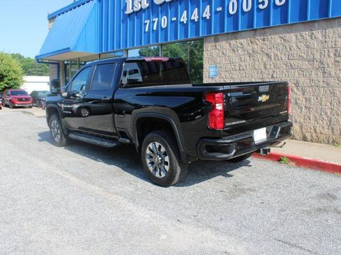 Used 2024 Chevrolet Silverado 2500 Custom w/ Custom Value Package AWD/4WD image 4