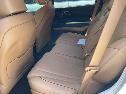 Used 2021 Genesis GV80 2.5T w/ Prestige Package 05 RWD image 6