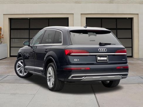 Used 2023 Audi Q7 2.0T Premium w/ Convenience Package AWD/4WD image 2