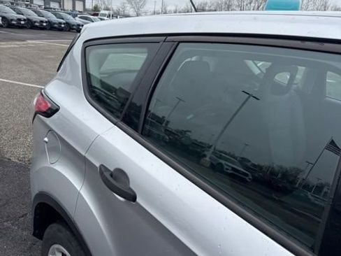 Used 2017 Ford Escape S image 14