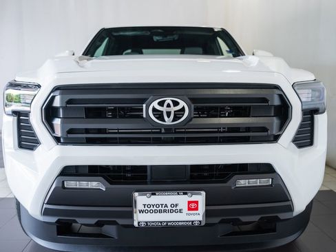 New 2026 Toyota Tacoma SR5 AWD/4WD image 2