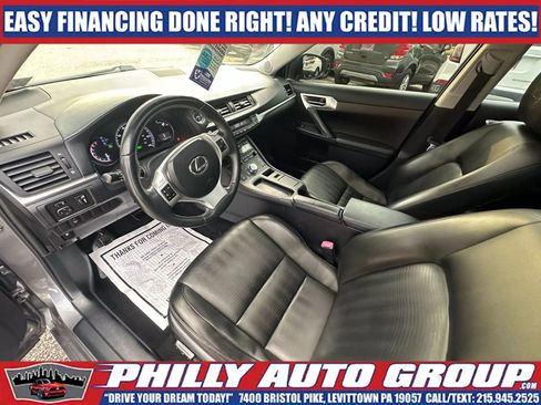 Used 2013 Lexus CT 200h image 11