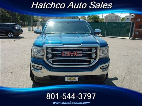 Used 2017 GMC Sierra 1500 SLT w/ SLT Premium Package AWD/4WD image 9