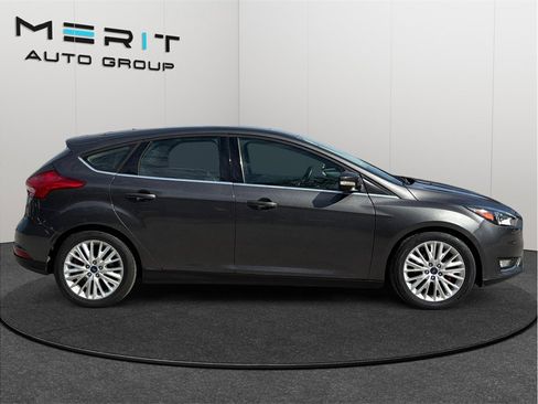 Used 2016 Ford Focus Titanium image 10