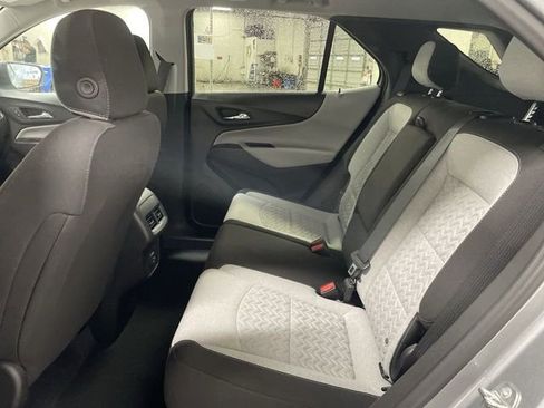Used 2023 Chevrolet Equinox LS w/ LS Convenience Package image 23