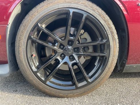 Used 2020 Dodge Challenger R/T w/ Plus Package image 8