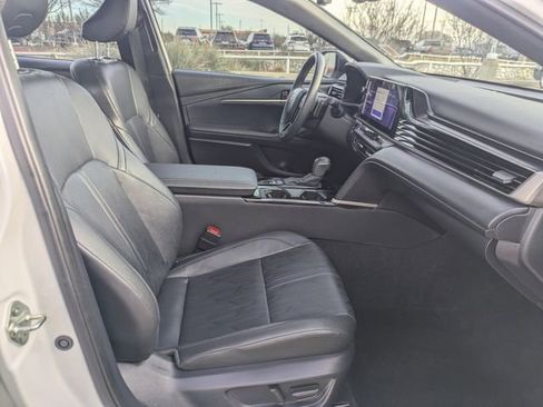 Used 2025 Toyota Camry XSE image 29