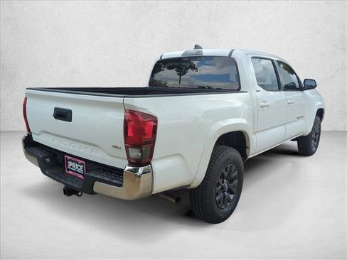 Certified 2021 Toyota Tacoma SR5 RWD image 5