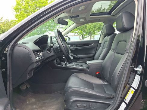 Used 2023 Honda Civic Touring image 11