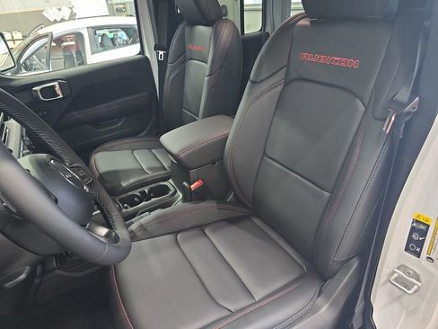 New 2026 Jeep Wrangler Unlimited Rubicon AWD/4WD image 15