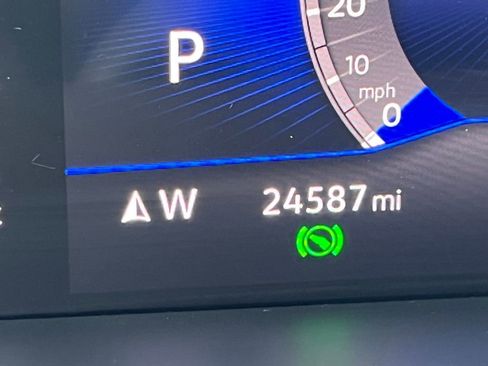 Used 2025 Volkswagen Taos S image 18