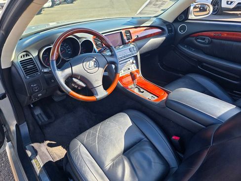 Used 2003 Lexus SC 430 Convertible RWD image 9