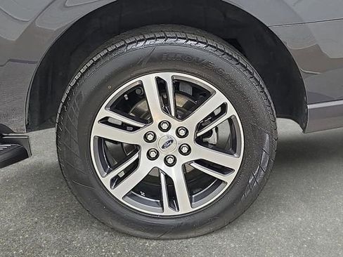 Used 2024 Ford Expedition Limited AWD/4WD image 33