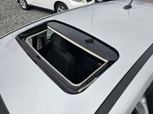 Used 2016 Ford Focus SE image 17