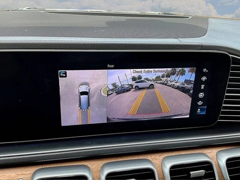 Used 2020 Mercedes-Benz GLS 450 4MATIC image 14