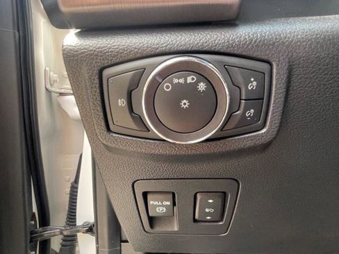 Used 2019 Ford Expedition Max Platinum AWD/4WD image 14