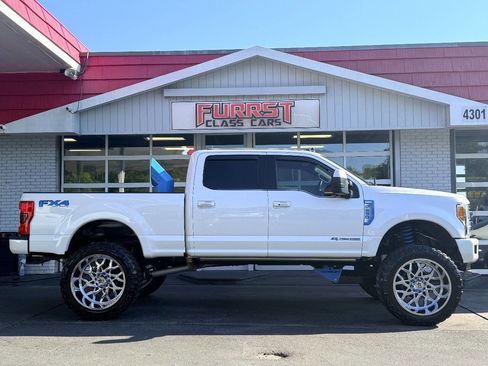 Used 2019 Ford F250 King Ranch w/ King Ranch Ultimate Package image 2