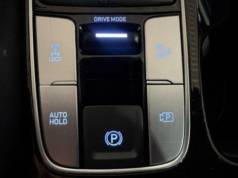 Used 2023 Hyundai Santa Cruz Night AWD/4WD image 18