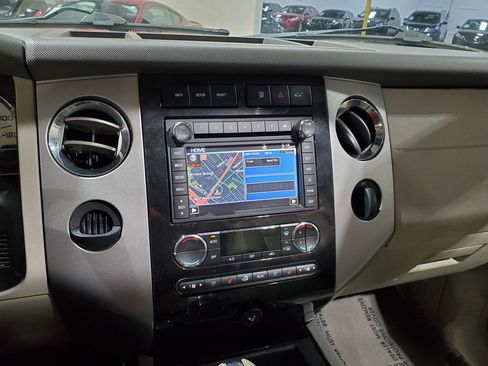 Used 2012 Ford Expedition EL Limited image 31